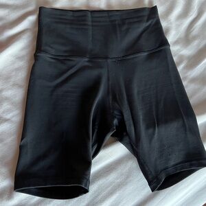 Lululemon Align High Rise Black Biker Shorts Inseam 8” Women’s Short Size 4